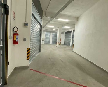 Via Diego Colamarino, box auto in vendita