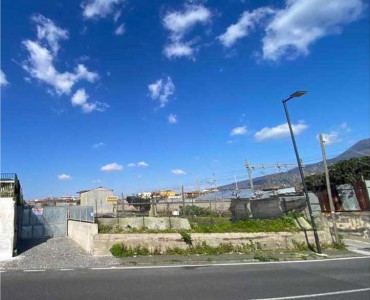 Terreno in via Litoranea