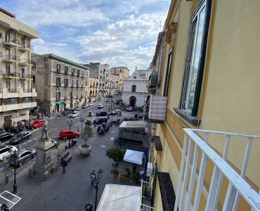Piazza Luigi Palomba