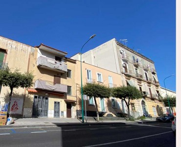 Bilocale zona S.Antonio, via Nazionale